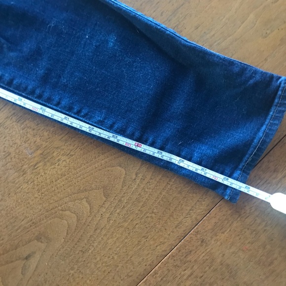 AG Adriano Goldschmied The Prima jeans. Mid-rise waist. Size 27R - Picture 14 of 14